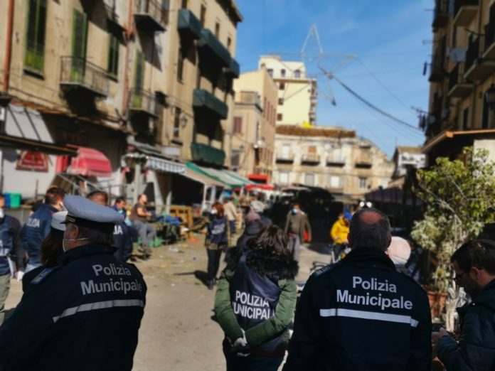 operazioni mercati palermo