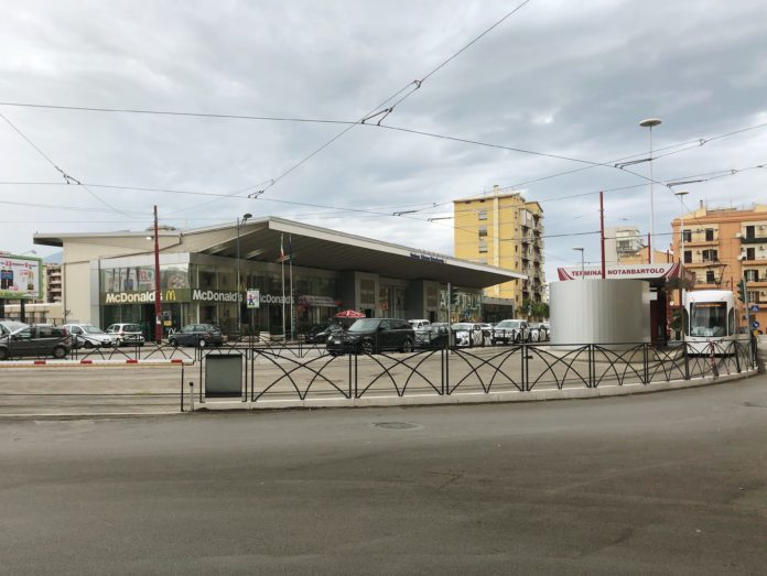 stazione notarbartolo, tram