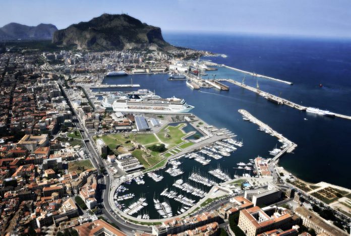 terminal crocieristico- porto di Palermo