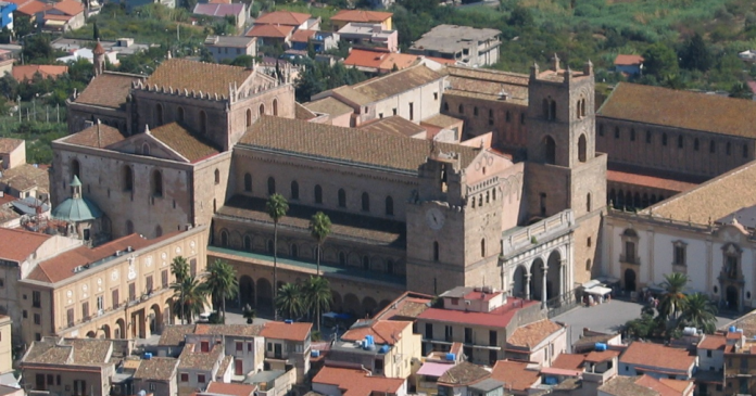 Monreale_L'impianto della Cattedrale