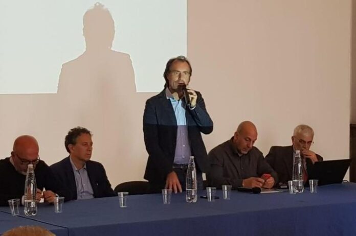Convegno nuovo CUPI - Palermo Energia. Al microfono l'A.U. Antonio Tomaselli