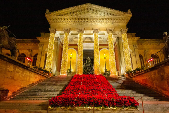 teatro massimo natalizio